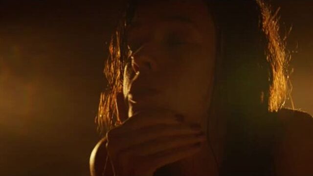 Катерина шпица показала сиськи