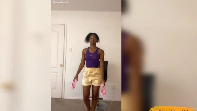 Голый тик-ток - перевоплощение шоколадки