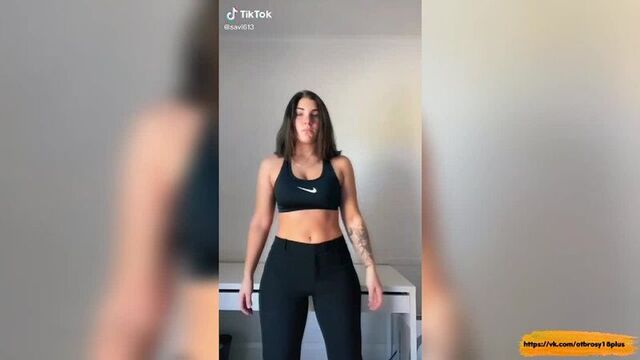 Годный тик-ток - сняла лифчик