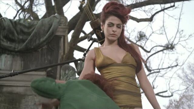 Eva mendes - holy motors (2012) 1080p nude? sexy! watch online / ева мендес - корпорация «святые моторы»