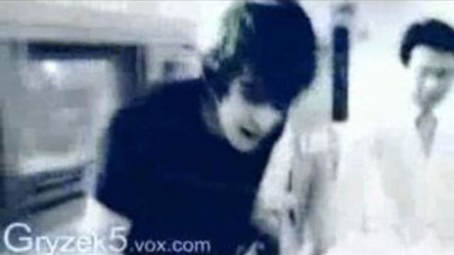 Kim bum & kim so eun ~shattered