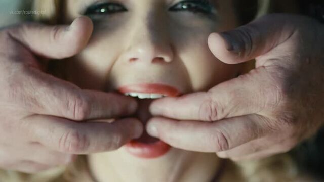 Kabby borders, tory taranova, laurie fortier nude - exposed s01 (2017) hd 1080p watch online