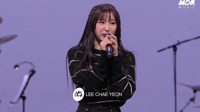 Lee chae yeon (이채연) – hush rush (band live concert) [it's kpop live 잇츠라이브]