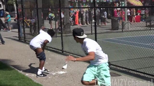 Extreme pantsing prank!