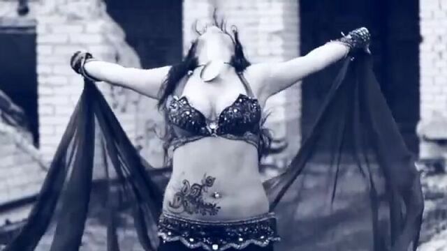 Belly dancer diana bastet - 'the queen of pain' 18422