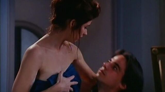 Dana delany, alison moir, stephanie niznik nude - exit to eden (1994) / дана дилэйни - выход к раю