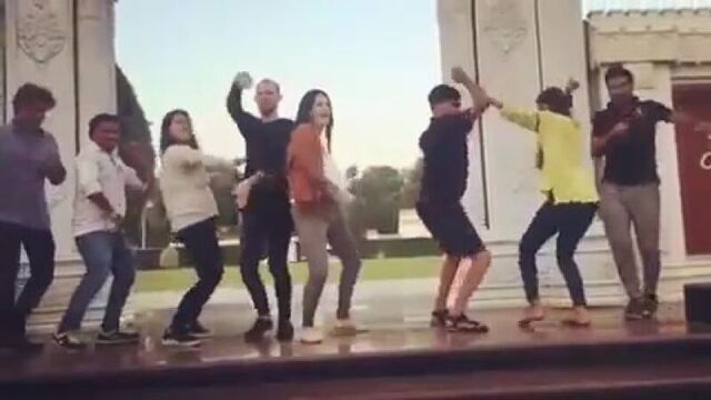 Санни леоне - beat pe booty