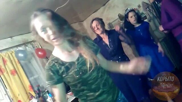 Свадьба тухлого на хате