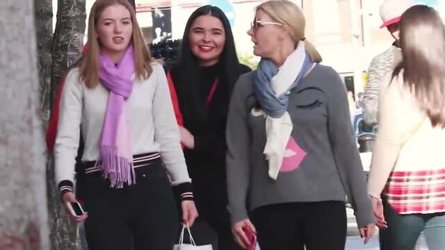 Шейкер ч 2 дрочит на людях (пранк пошлое секс arthdcinema.it новые фильмы сериалы кино эротика юмор прикол секси клип девушки