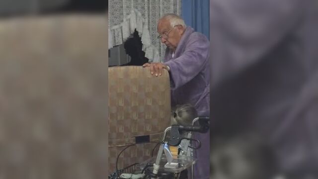 Секс у пенсионеров 4 мин 40 сек