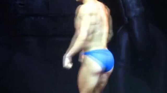 Макс троян первый старт.