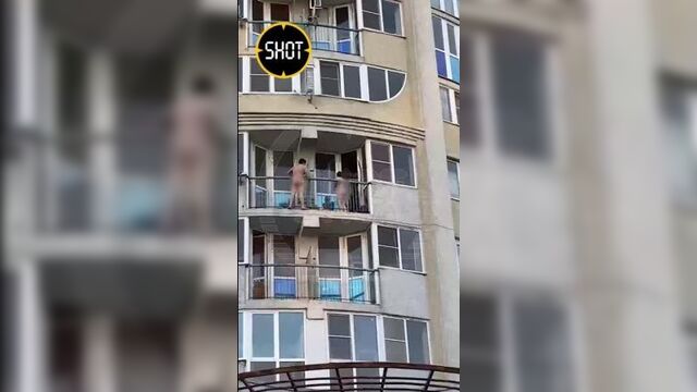 Голый "тарзан" убегал по балконам с пятого этажа в липецке