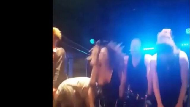 Засветила грудь - екатерина климова в спектакле "мастер и маргарита" (instagram, октябрь 2016)