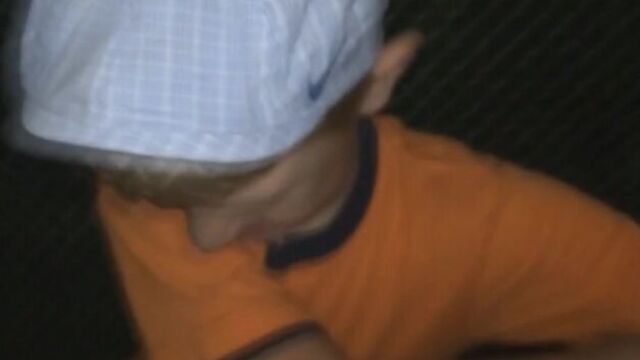 Застукали семиклассника за еблей школьницы