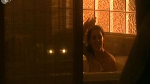 Нив кэмпбелл голая - neve adrianne campbell _the company