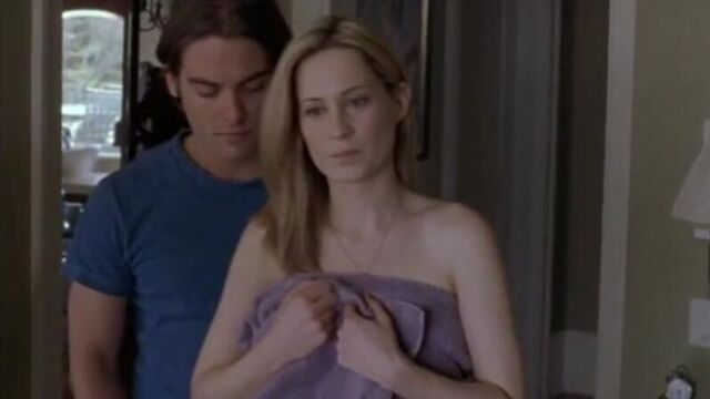 Вдвоём взяли бабу секс сцены в фильмах секс в кино инцест