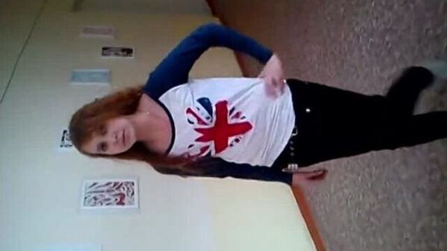 [нетипичная махачкала] разделась в школе