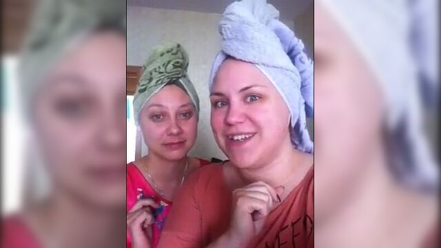 Елена хохоненко и ксения корнева (команда квн «раисы» г.иркутск) тоже собираются 19 апреля на кубок администрации! ну, если успеют собраться:)