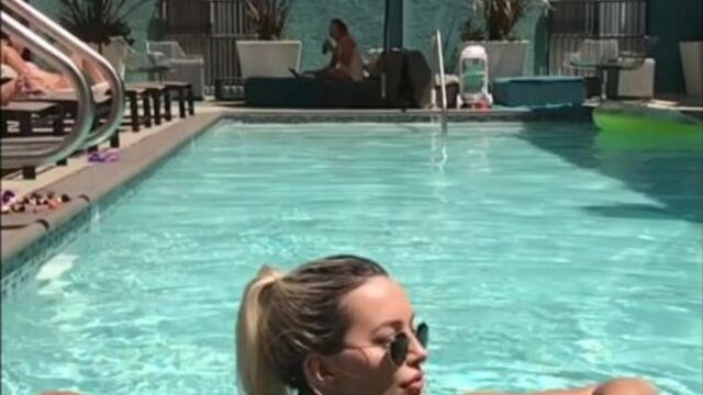 Lindsey pelas big natural tits