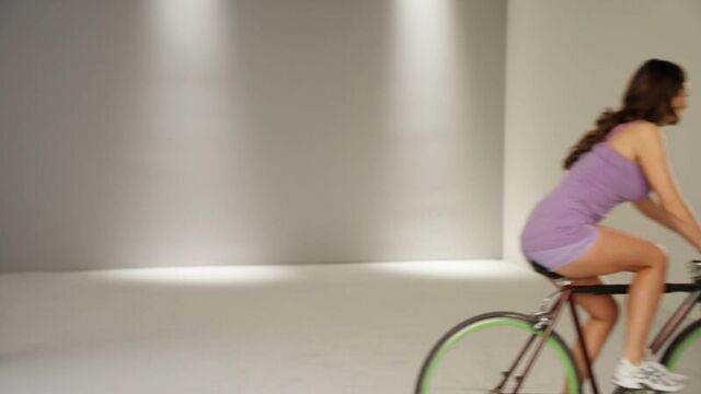 Lucy pinder riding makes me prematurely perspire