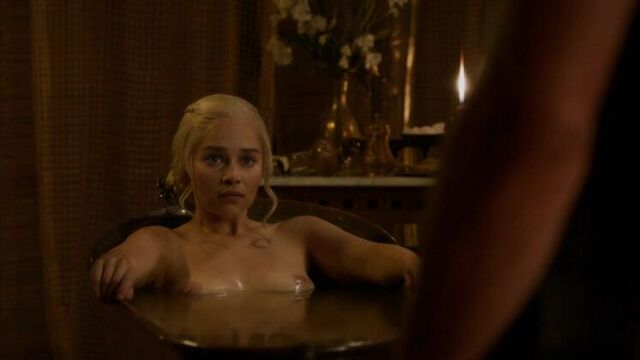 Эмилия кларк голая - emilia clarke nude - 2010 game of thrones - 2018 игра престолов - 3 сезон (голые обнаженные звезды знаменит