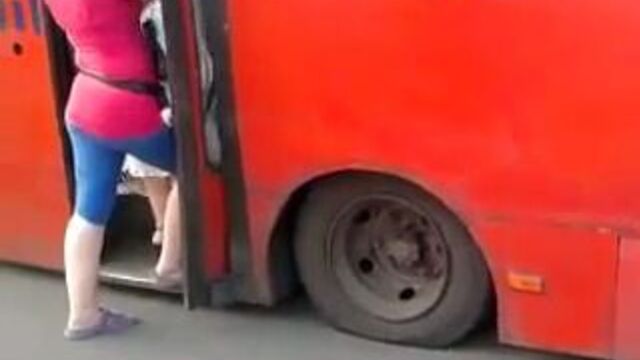 "казанский автобус в час пик..."