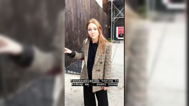 Аннасофия робб в инстаграме изабель фурман (08.11.2018)