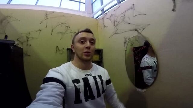 Мирослав строк в макси