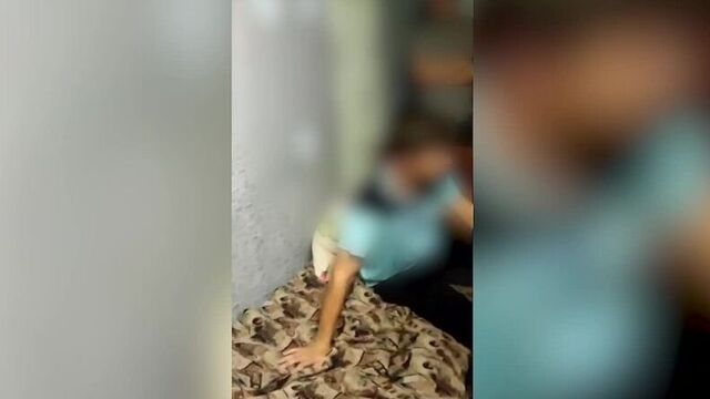 В общежитии под вологдой сироту толпой избили при "посвящении в студенты"