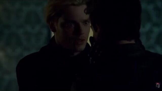 Джейс и саймон на крыше