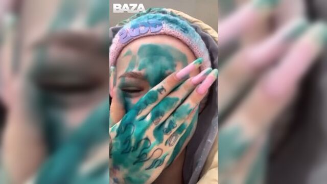 Инстасамка в зелёнке