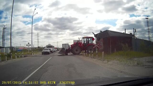 Дтп ноябрьск ж_д переезд 29_07_2015