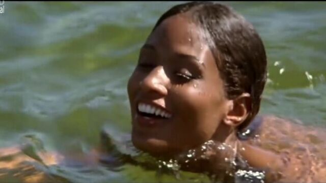 Beverly johnson nude - ashanti (1979) watch online