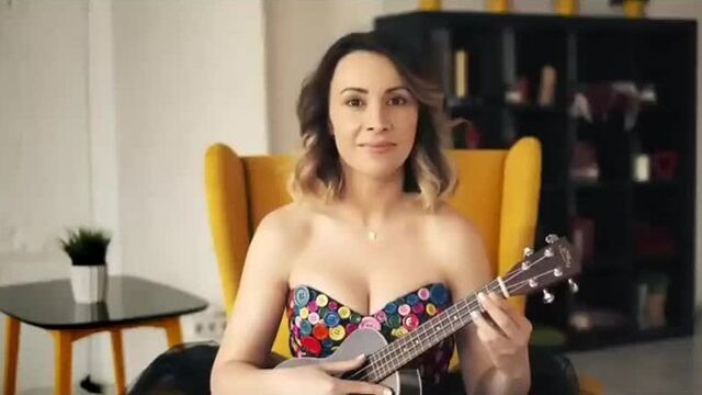 Как вынести мозг мужику.песня .mp4