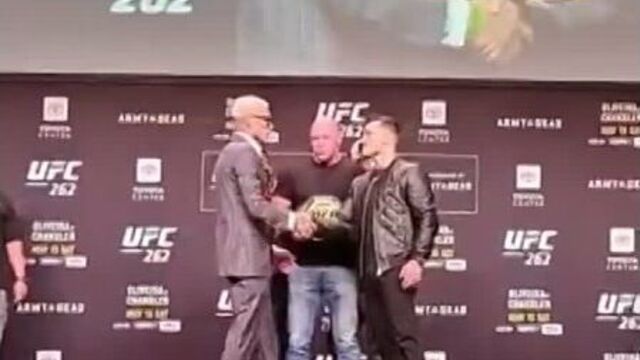 Майкл чендлер vs чарльз оливейра - лицом к лицу на пресс - конференции перед ufc 262.