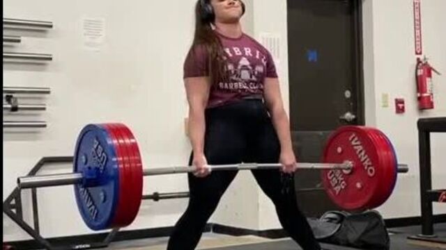 Miss.amanda.ann_20200227_9.mp4