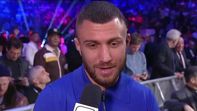 Реакция василия ломаченко на победу нокаутом теофимо лопеса над ричардом коми!