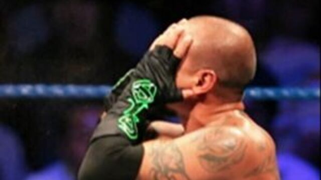 Wwe rey mysterio unmasked during match in japan