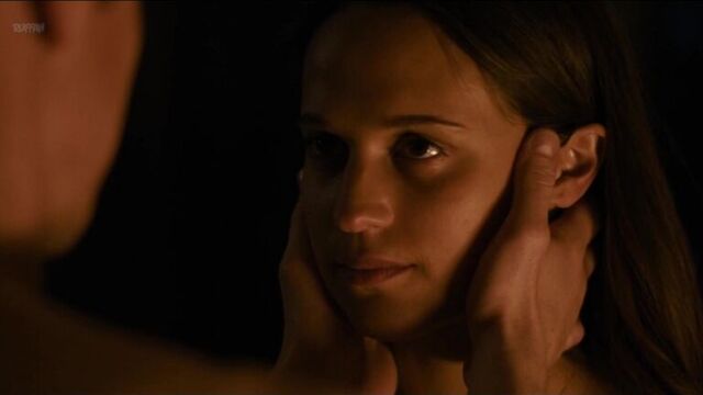 Alicia vikander nude - submergence (us 2018) 1080p web - watch online / алисия викандер - погружение