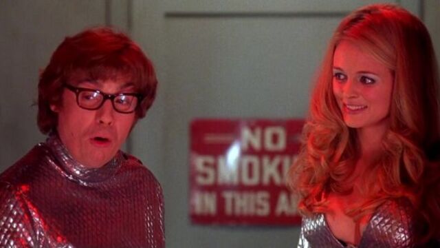 Heather graham tits - austin powers: the spy who shagged me (1999) 1080p