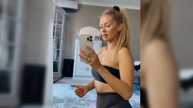 Боня заявила, что она идеальная и без фильтров.