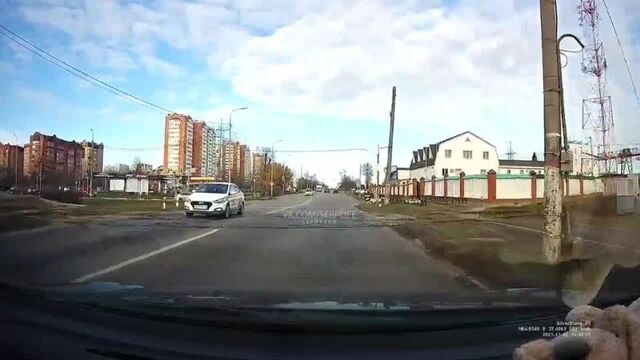 "сбитый летчик" на московском шоссе.