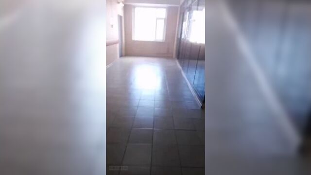 Новый уренгой. поликлиника 2, детское отделение.