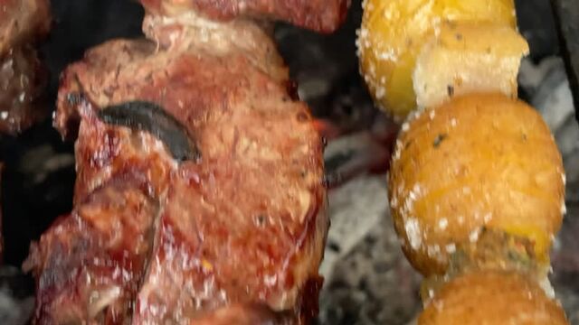 Плов в афганском казане.