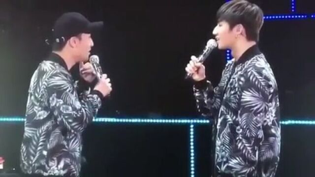 23.04.2017 сынри и дэ говорят о звонке от топа. концерт дэ в японии.