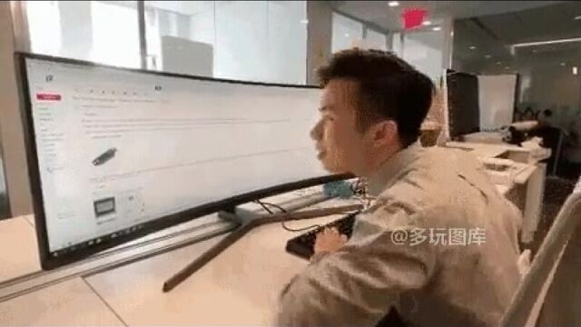 Гигантский монитор