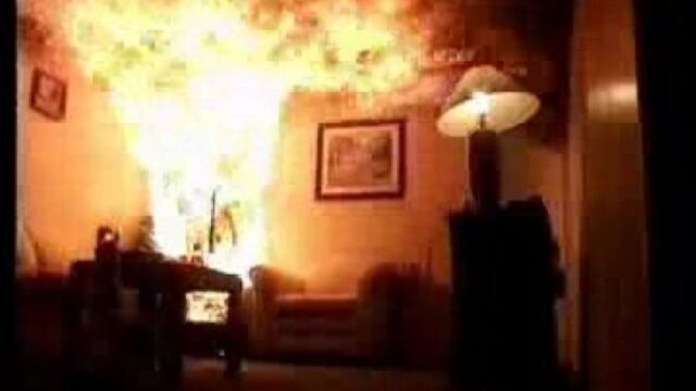 Возгорание елки