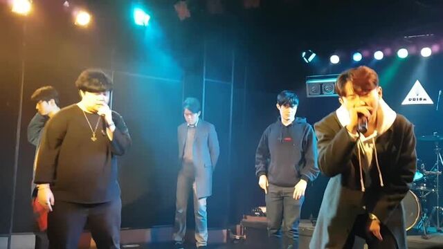 Déjà vu (prod. ким джонмин) — пак сондже, ли хванхи, ким сынхён, чхве джунхёк(вокал)