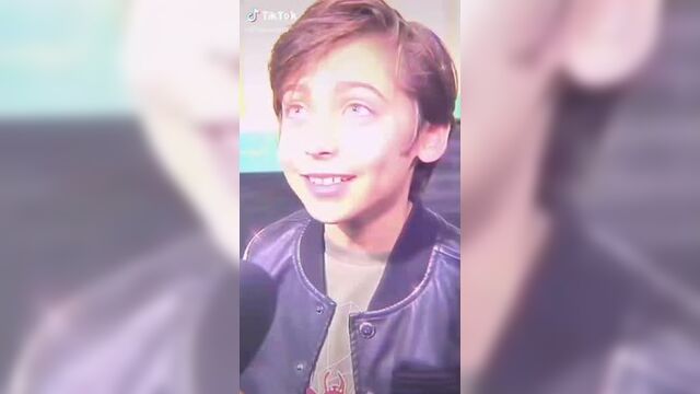 Эйдан галлахер / aidan gallagher