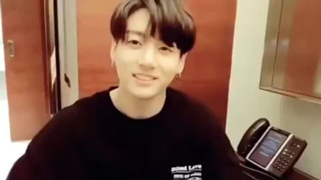 Bts, чонгук говорит по английски (360p).mp4